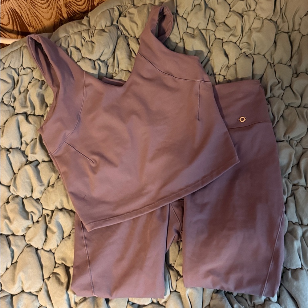 Women's Purple Leggings and Top Set